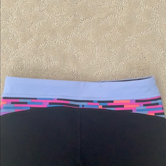 Black with coloured waist band ivivva pants - Picture 2 of 2